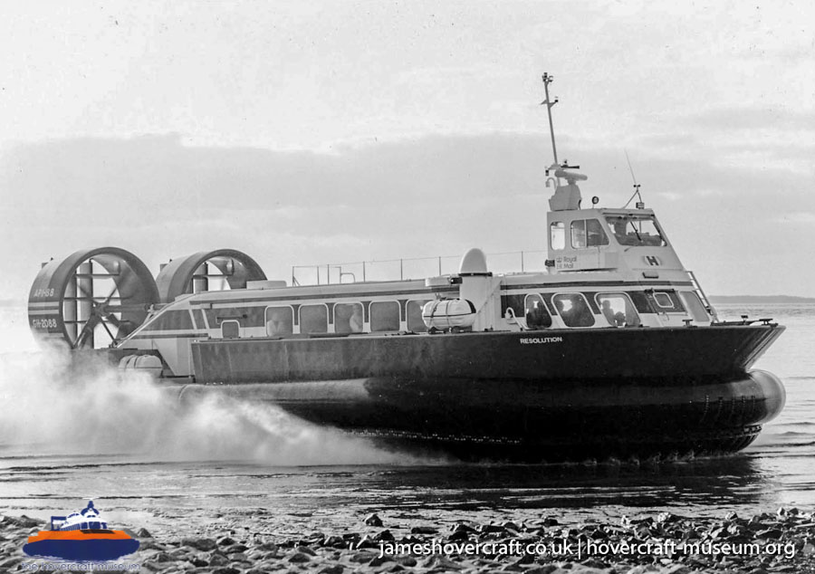 AP1-88 hovercraft on the Solent -  (credit: The <a href='http://www.hovercraft-museum.org/' target='_blank'>Hovercraft Museum Trust</a>).